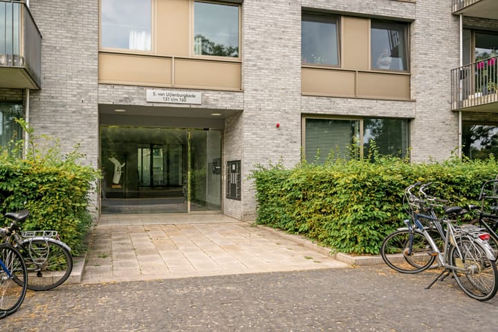 Photo 37 of Saskia van Uijlenburgkade 154