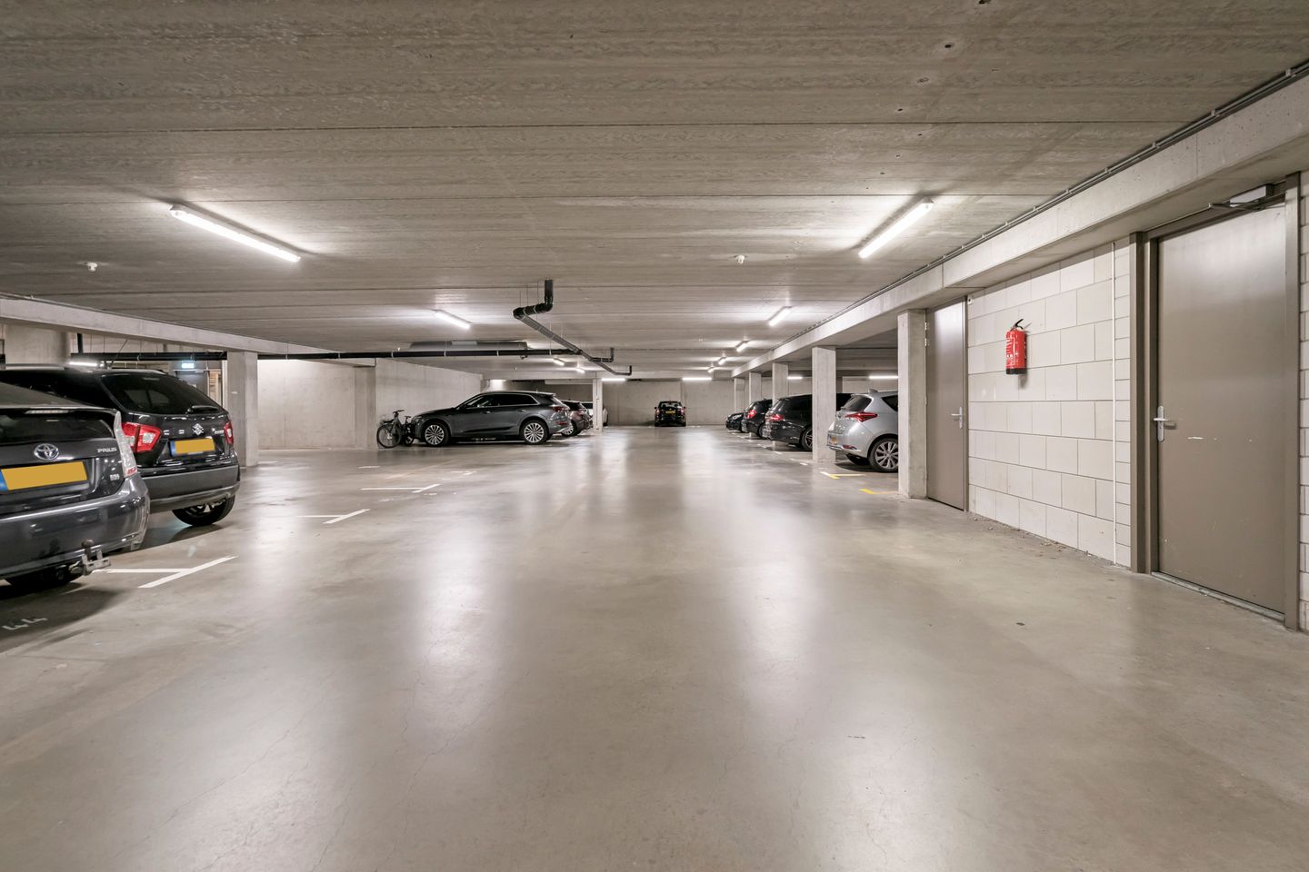 Foto 35 van Saskia van Uijlenburgkade 154