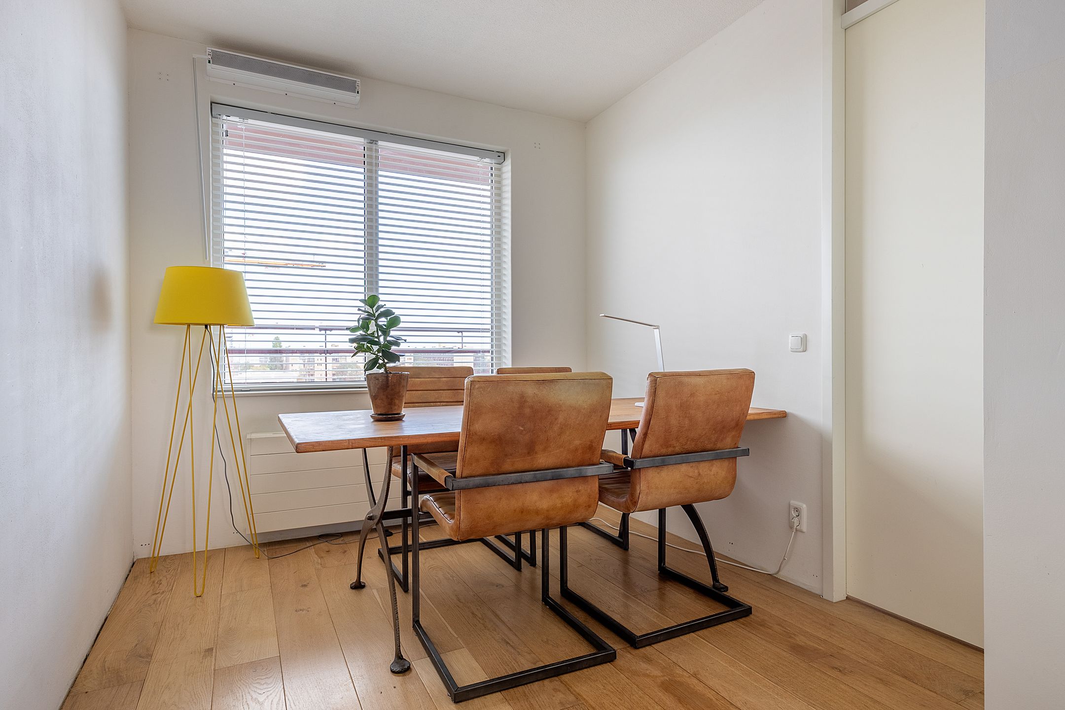 Foto 9 van Vurehout 387