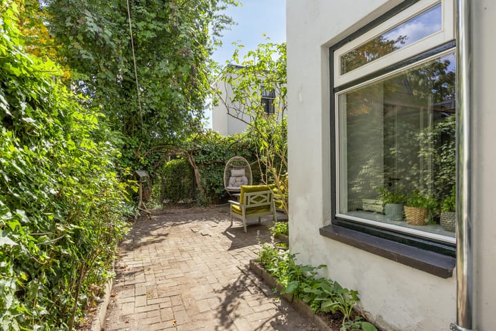 Foto 17 van de Ruyterstraat 189