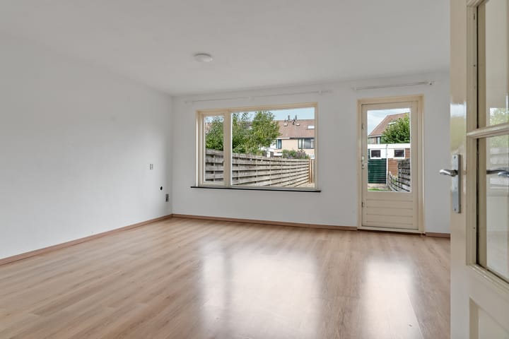 Foto 2 van Staakmolenstraat 35