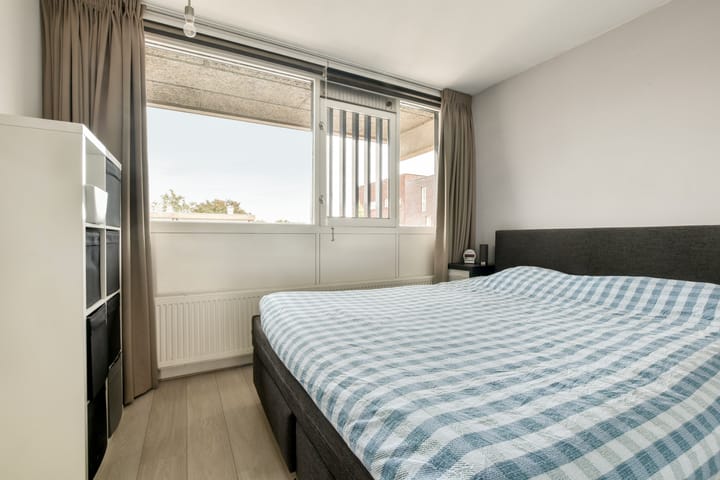 Foto 12 van Wetering 100