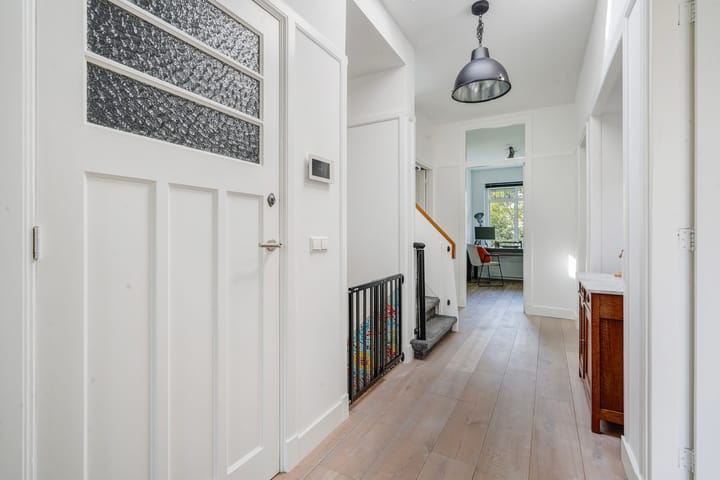 Photo 7 of Pinksterbloemplein 18