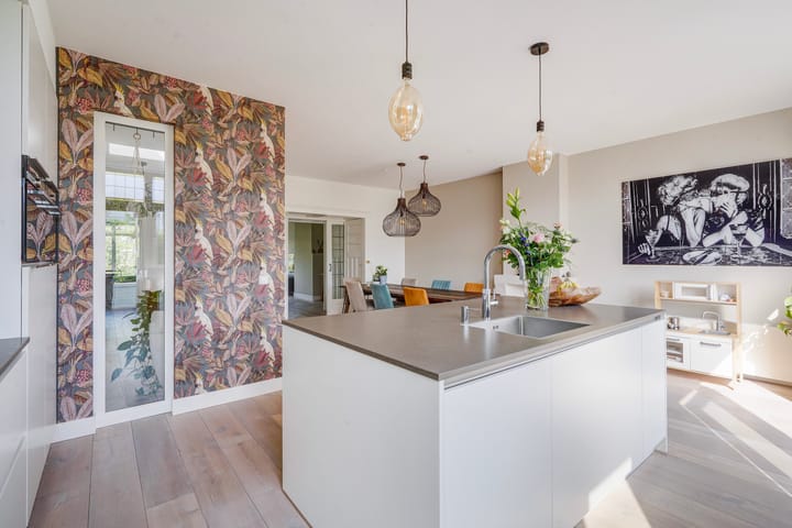 Photo 23 of Pinksterbloemplein 18