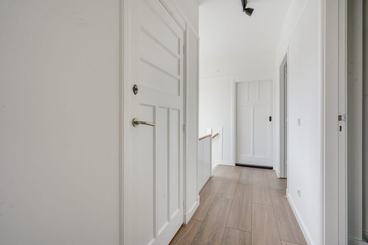 Photo 39 of Pinksterbloemplein 18