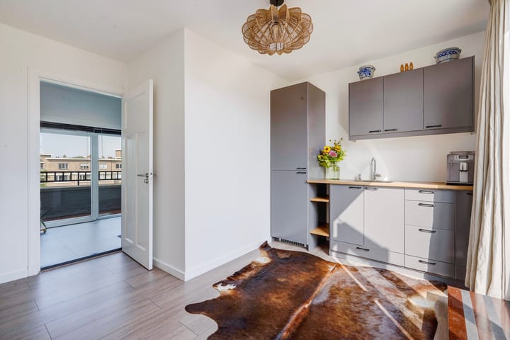 Photo 53 of Pinksterbloemplein 18