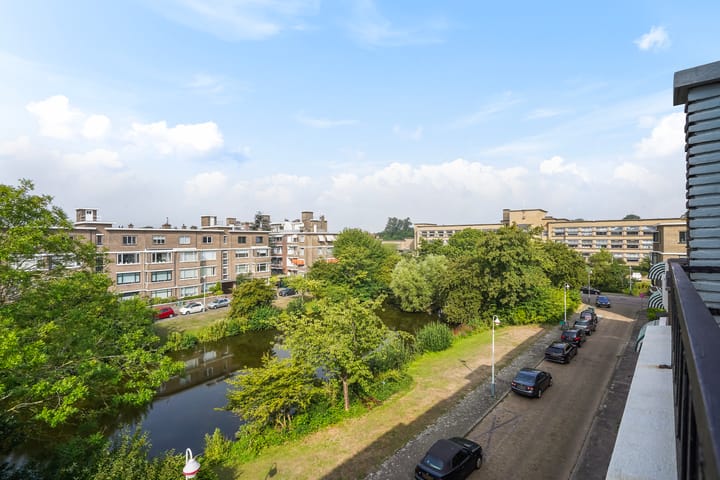 Photo 59 of Pinksterbloemplein 18