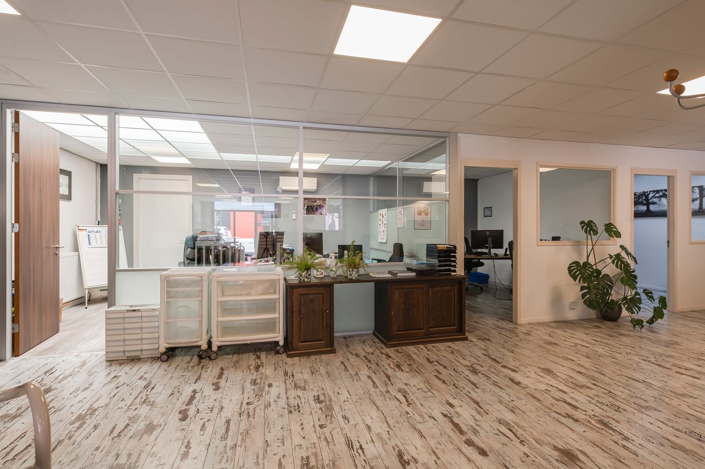 View photo 4 of Faradaystraat 14-01
