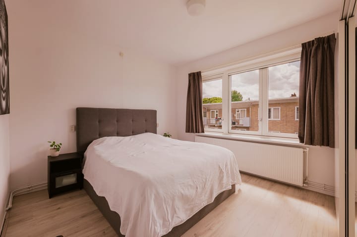 Foto 21 van Linnaeusparkweg 234-2