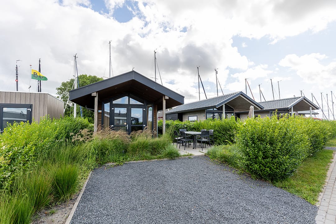 Foto 1 van Zuiderdijk 1-B78