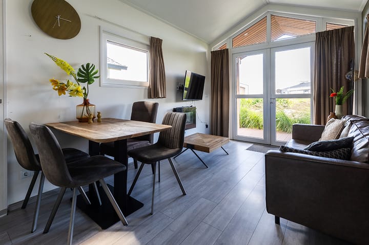 Foto 6 van Zuiderdijk 1-B78