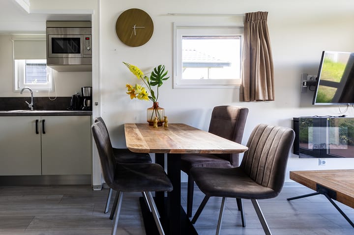 Foto 7 van Zuiderdijk 1-B78