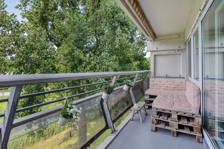 Foto 22 van Burgemeester D. Kooimanweg 925