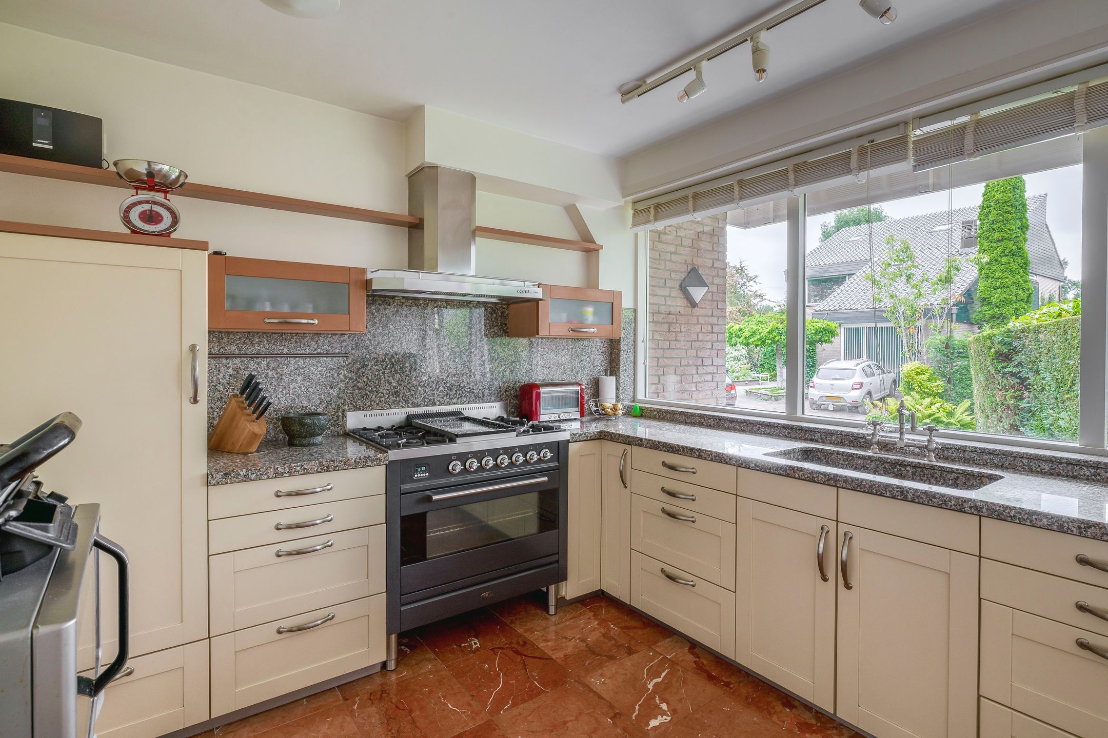 Foto 21 van Burgemeester Lepelaarssingel 11