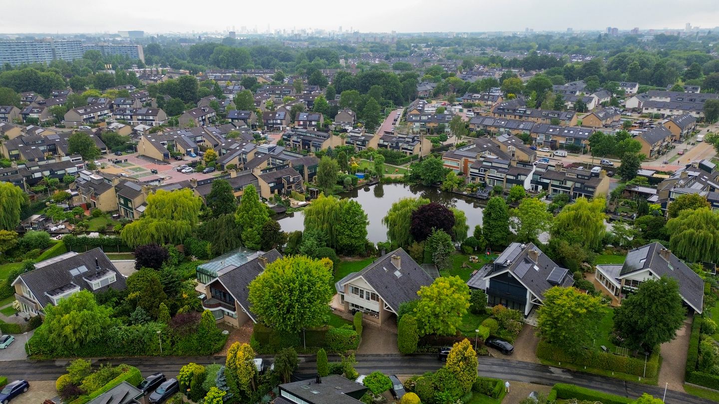 Foto 64 van Burgemeester Lepelaarssingel 11