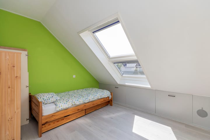 Foto 40 van van Ostadestraat 26