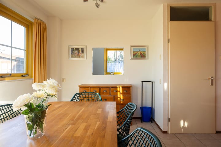 Photo 9 of Strandslag 136