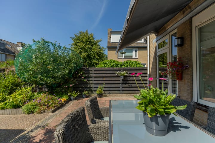 Foto 45 van van Ostadestraat 26