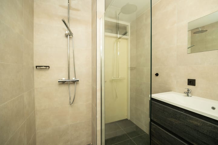 Photo 16 of Strandslag 136