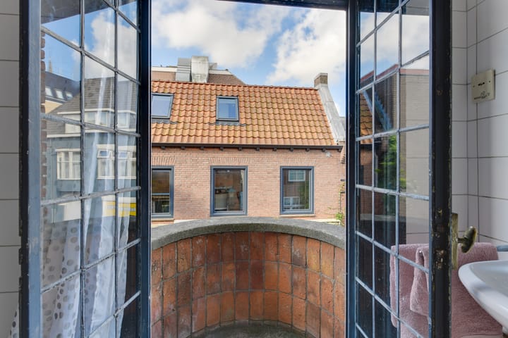 Foto 24 van Breedstraat 6