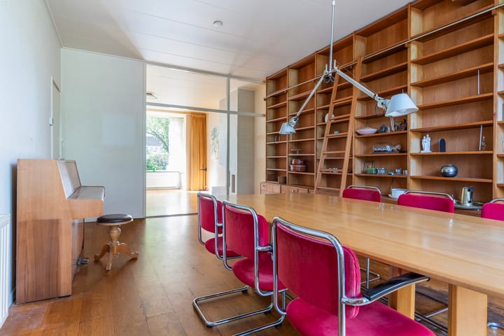 Foto 19 van Leeuwerikstraat 16