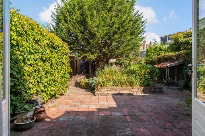 Foto 24 van Leeuwerikstraat 16