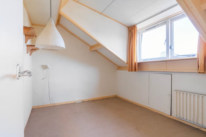 Foto 42 van Leeuwerikstraat 16