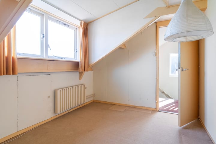 Foto 43 van Leeuwerikstraat 16