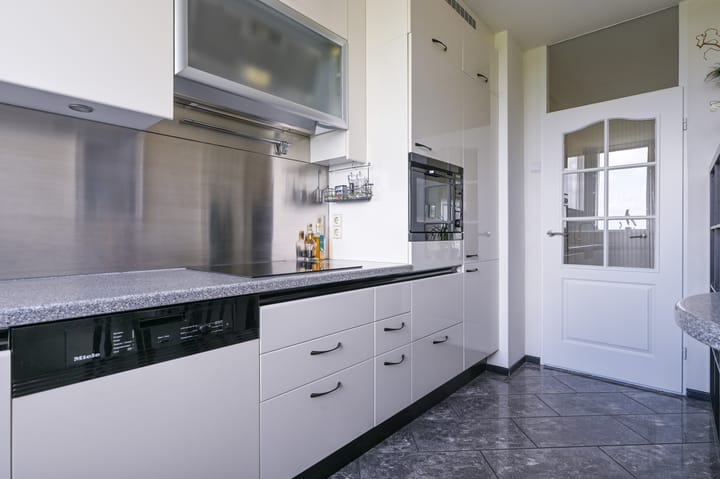 Foto 10 van Veenbesstraat 108