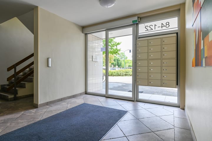 Foto 32 van Veenbesstraat 108