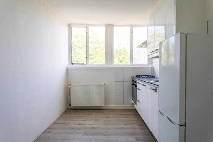 Photo 3 of Westduinweg 66-C2