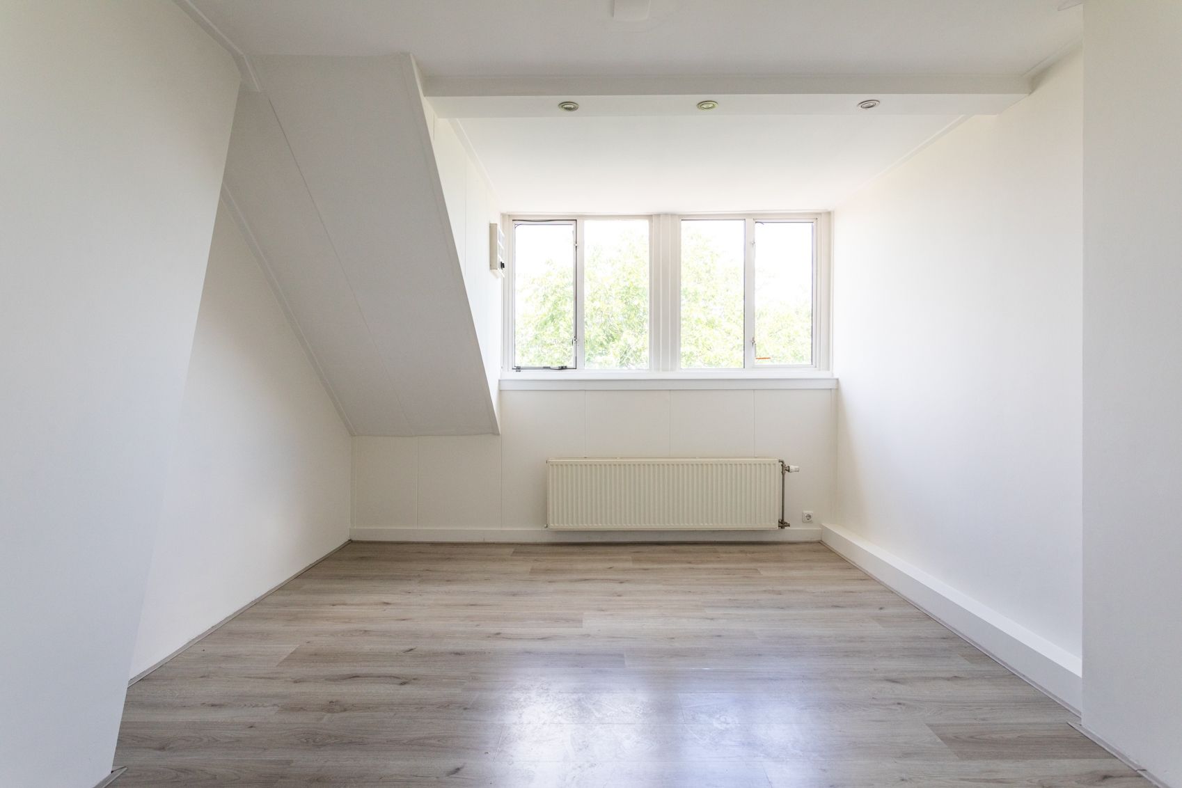 Photo 12 of Westduinweg 66-C2