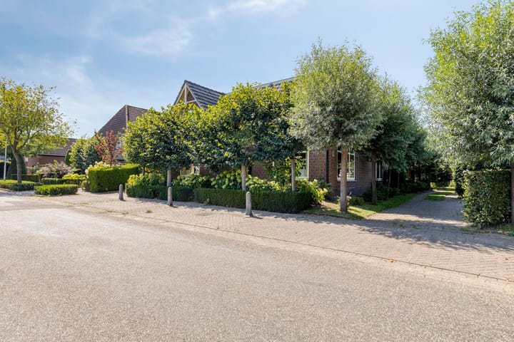 Photo 4 of Hengelosestraat 47