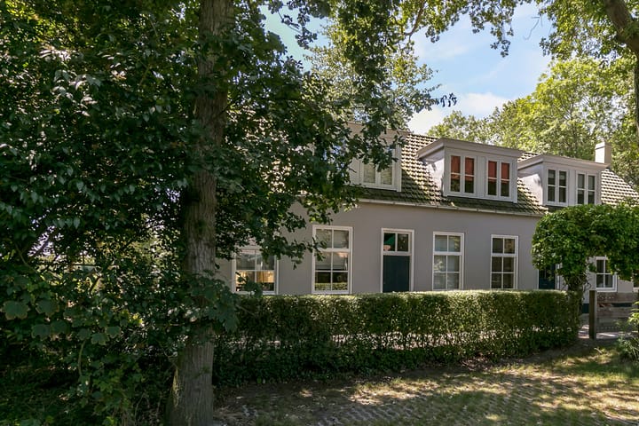 Photo 6 of Duinbeekseweg 13-R