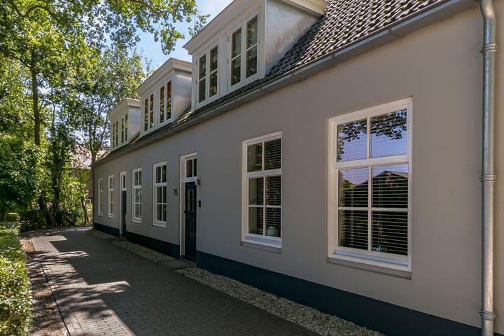 Photo 7 of Duinbeekseweg 13-R