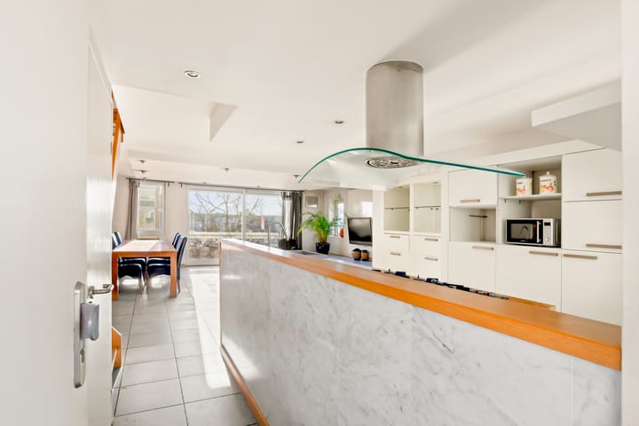 Foto 5 van Kochstraat 1