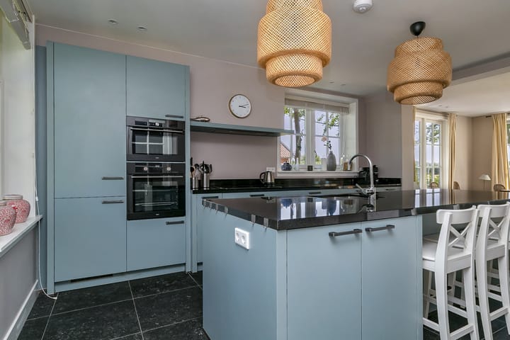 Photo 12 of Duinbeekseweg 13-R