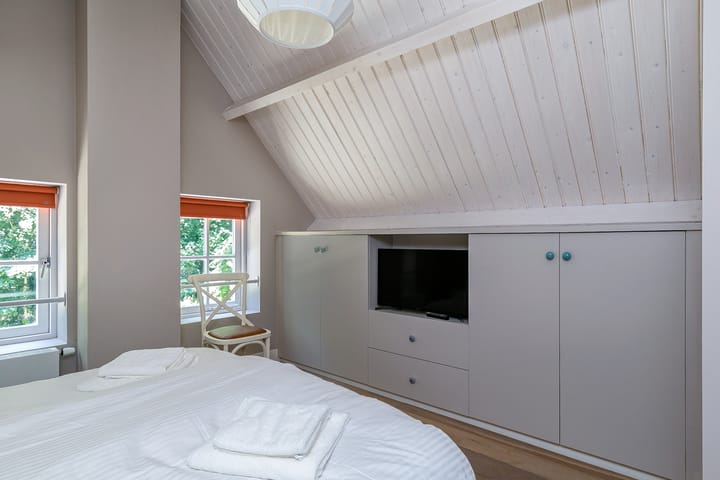 Photo 23 of Duinbeekseweg 13-R