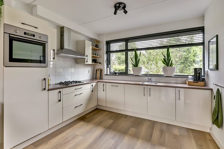 Photo 15 of Smidshamer 8