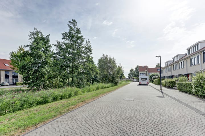 Photo 46 of Smidshamer 8