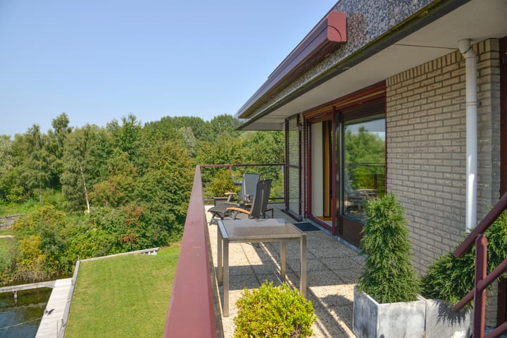 Photo 7 of Labradorstroom 93