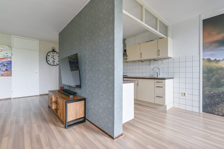 Photo 6 of Johannes Poststraat 138