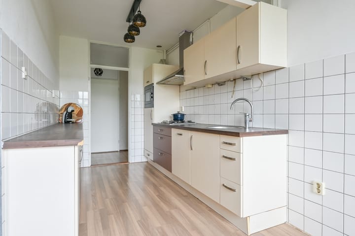 Photo 9 of Johannes Poststraat 138