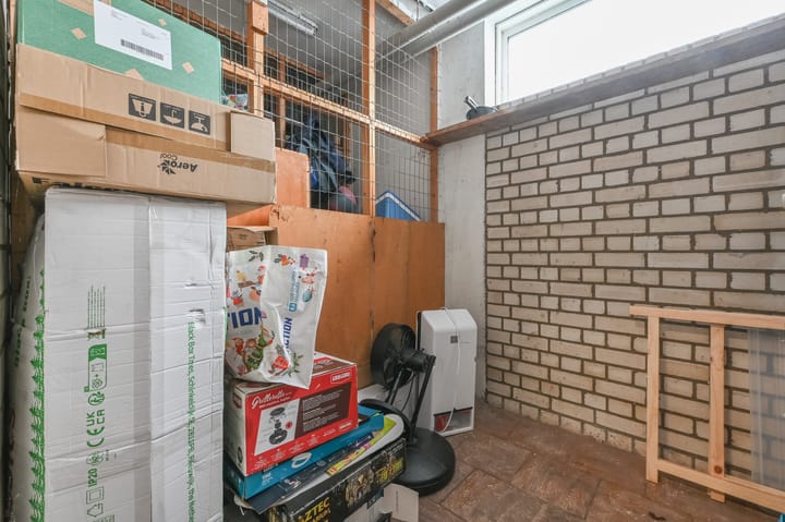 Photo 19 of Johannes Poststraat 138