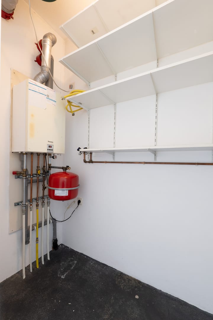 Foto 15 van Bouwe Landlaan 84