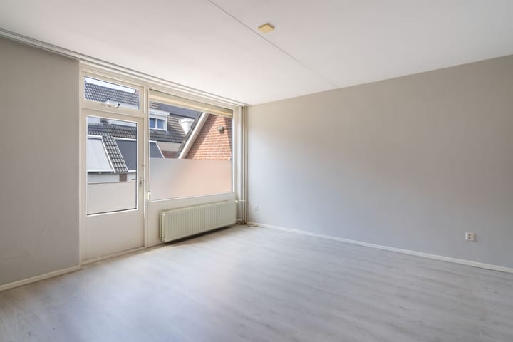 Foto 13 van Leukerhof 36