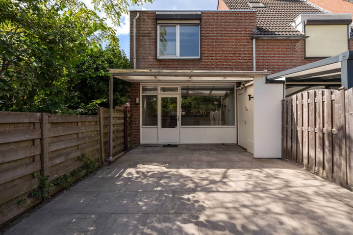 Foto 30 van Leukerhof 36