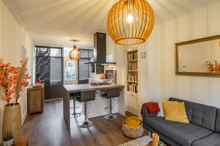 Foto 2 van Dahliastraat 5