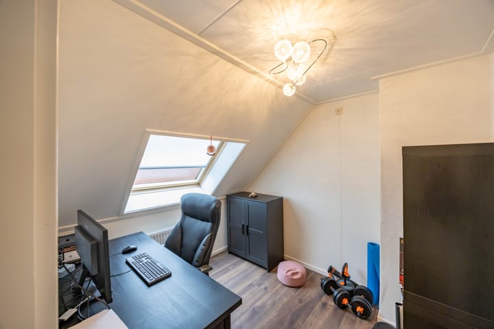 Foto 16 van Dahliastraat 5