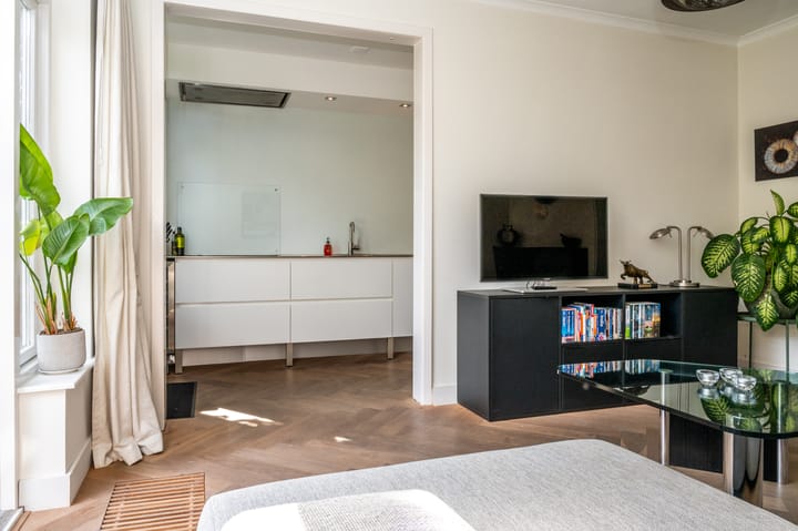 Foto 12 van van Beethovenstraat 37